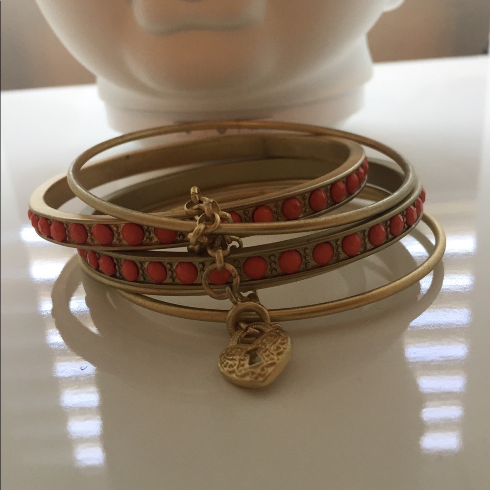 Bangles